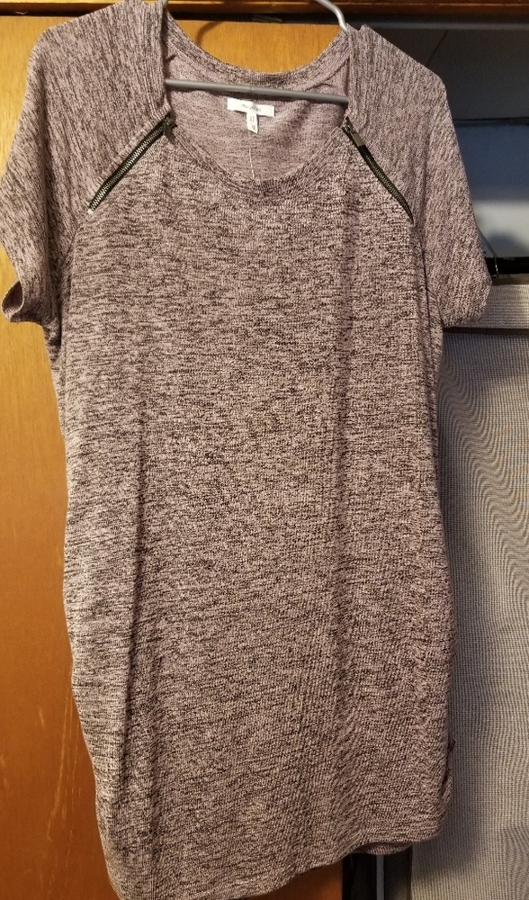 Maurices light weight dress shirt